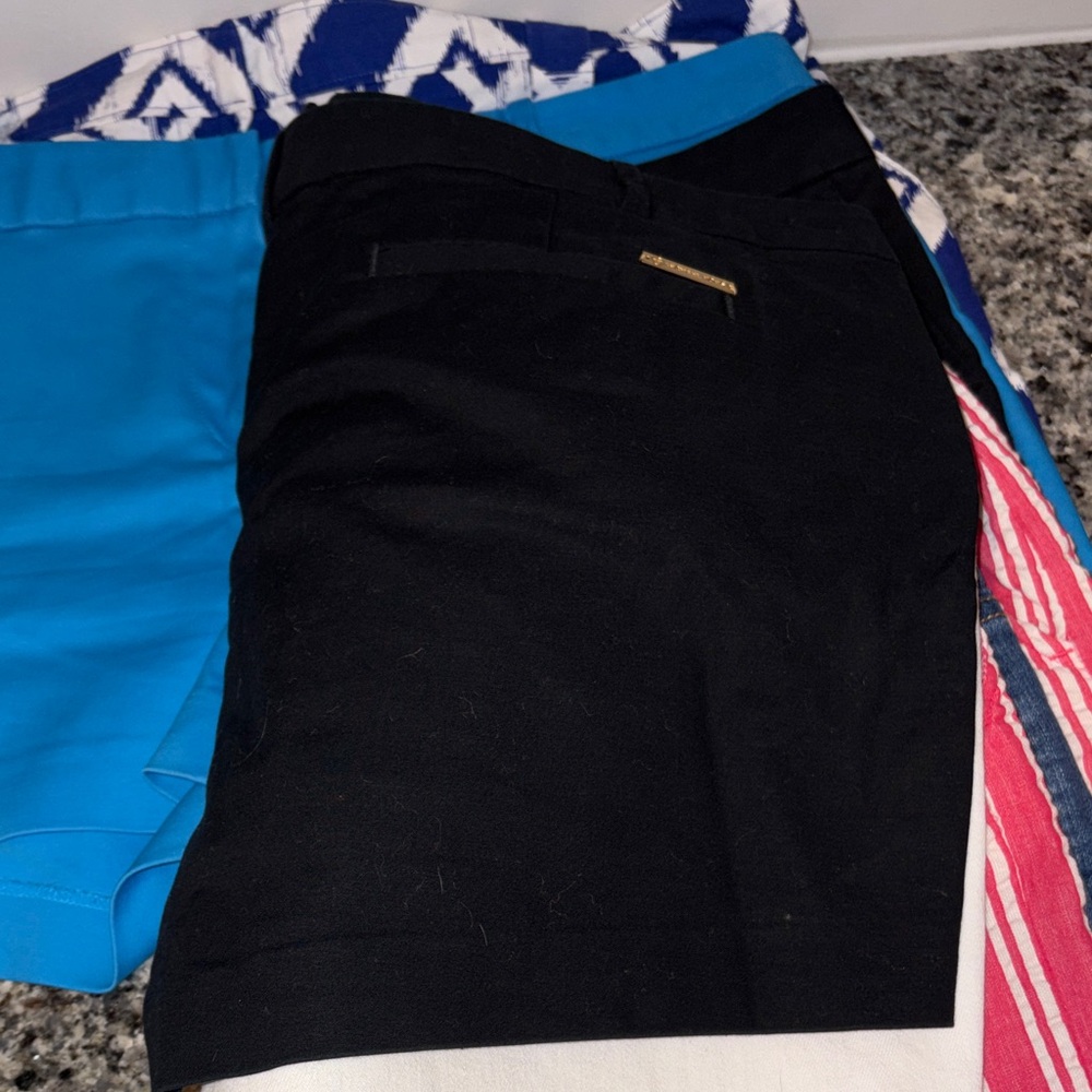 6 Pairs Denim Blue Women's Shorts - Picture 10 of 12